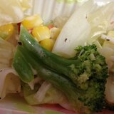 温野菜とカニカマのレモンマヨサラダ